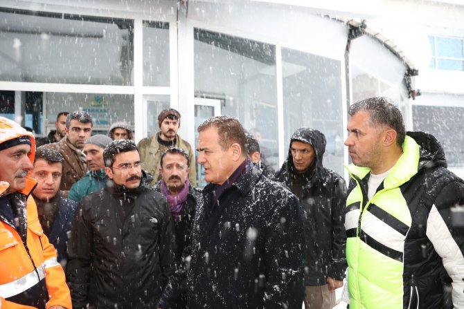 VALİ AKBIYIK, HALKIMIZ YEKVÜCUT OLDU