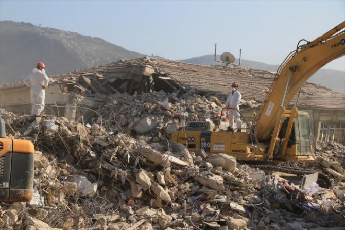 HAYATINI KAYBEDENLERİN SAYISI 40 BİN 642'YE YÜKSELDİ