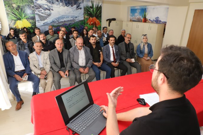 Hakkari belediyesinde ruh sağlığı eğitimi