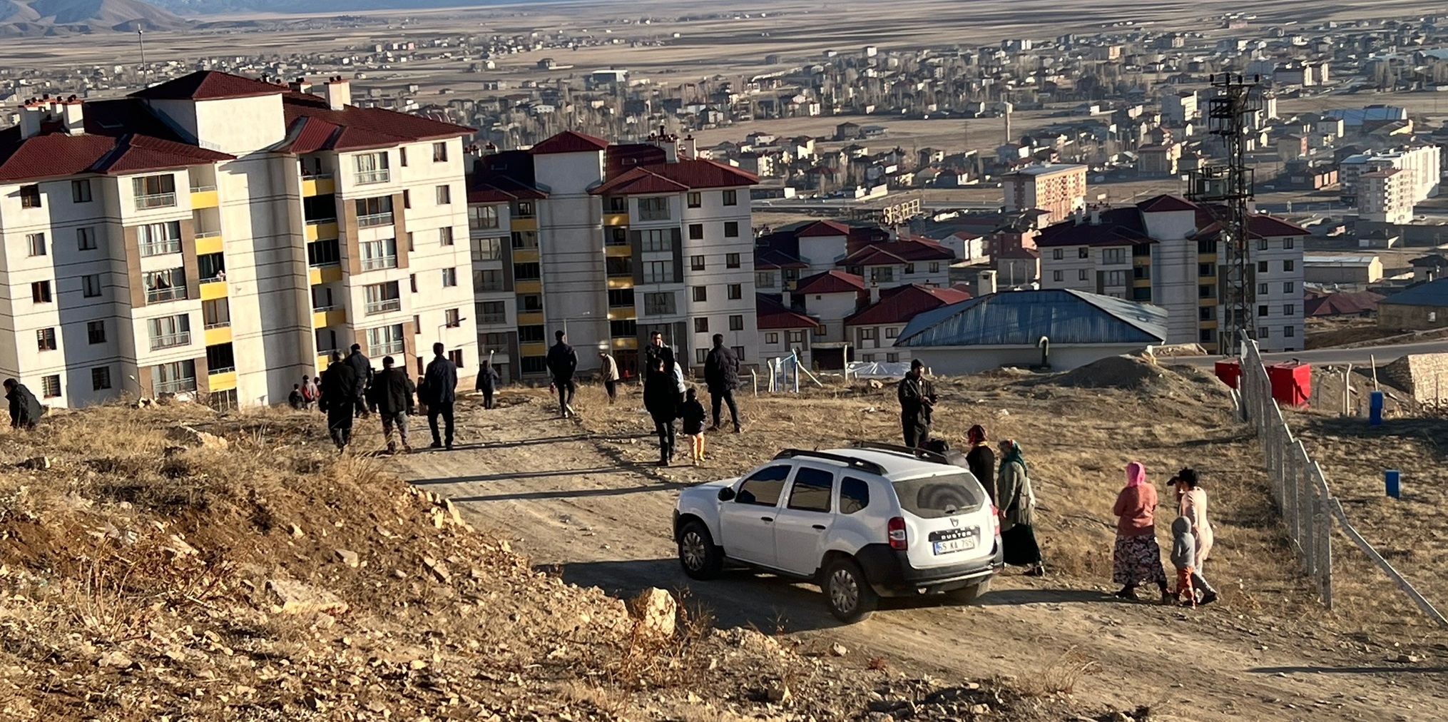 Hakkari'de Mahalle bekçisi intihar eti 
