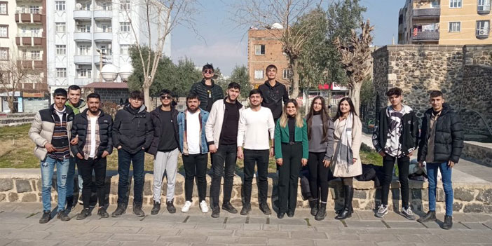 Öğrenciler Güneydoğu turunda