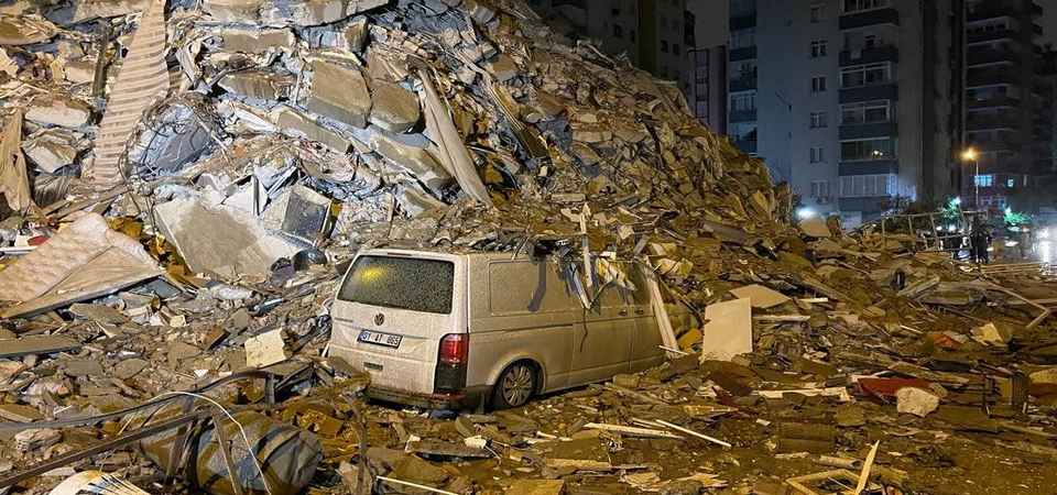 Depremde Can kaybı 284'e yükseldi