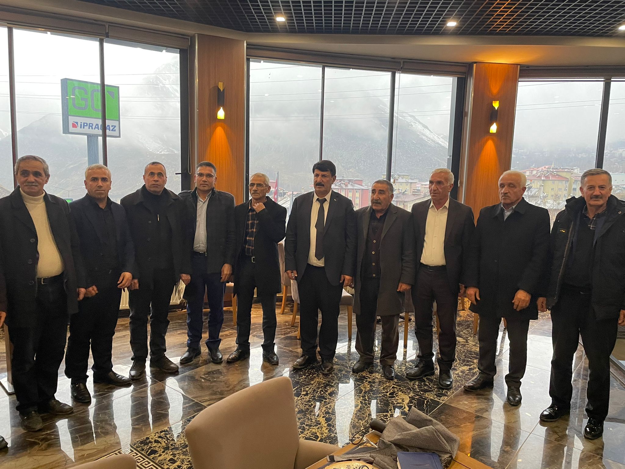 Başkan Adayı Ölmez Muhtarlarla Buluştu