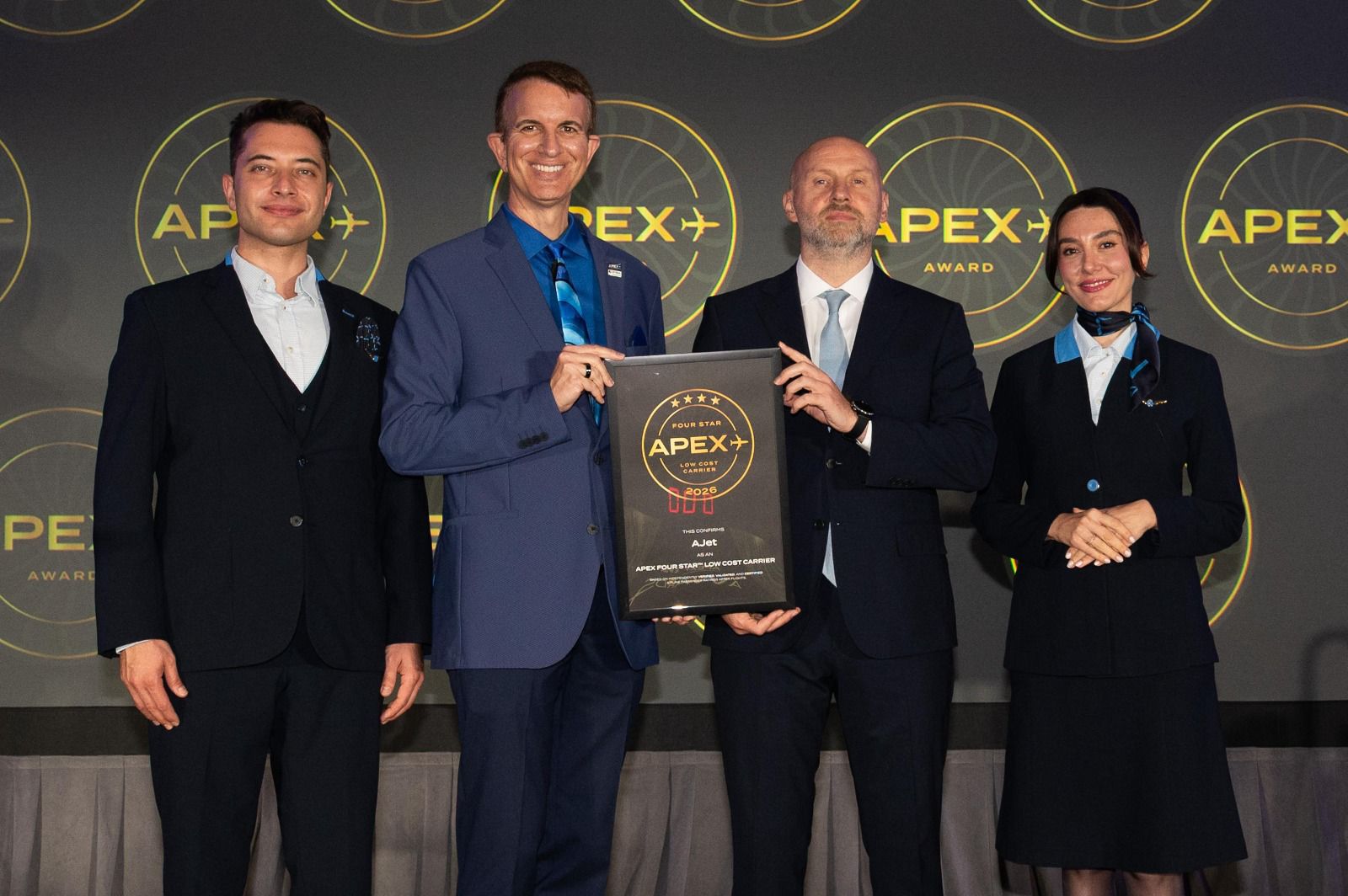 AJet’e APEX’ten 2 Yılda 2 Ödül