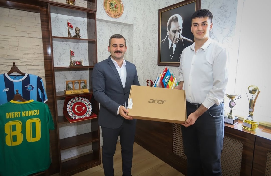 Kaymakam Mert Kumcu’dan Başarılı Güreş Sporcularına Ödül