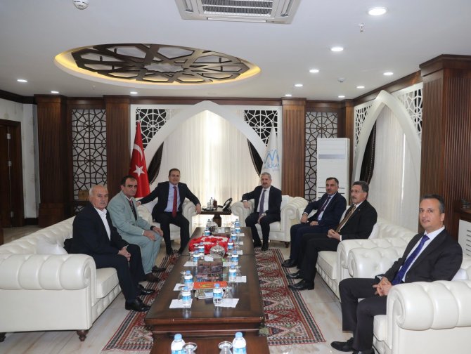 Bakan Yardımcısı Hakkari'de
