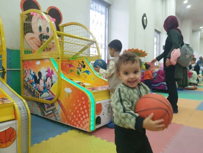 Belediye oyun merkezi sevindiriyor
