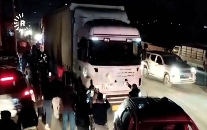 Barzani Yardım Vakfı, suryi’ye  250 ton yardım ulaştırdı